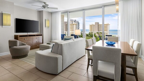 Smart-tv, tv-spel, dvd-spelare och bordsfotboll