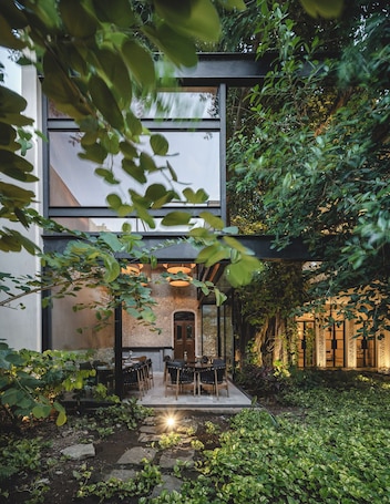 Adoro Hotel Boutique
