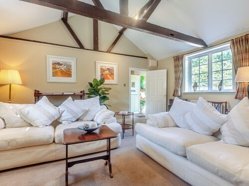 1 bedroom accommodation in Over Wallop, near Stockbridge