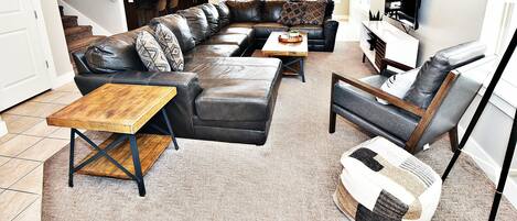 Luksus-hus - bjergudsigt | Opholdsområde | Fladskærms-tv