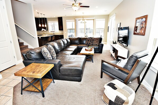Luxury House, Mountain View | Living area | Flat-screen TV - Entrada at Moab 429 (Moab)
