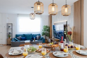 In-room dining - Fidalsa Moon Dunes II (Torrevieja)