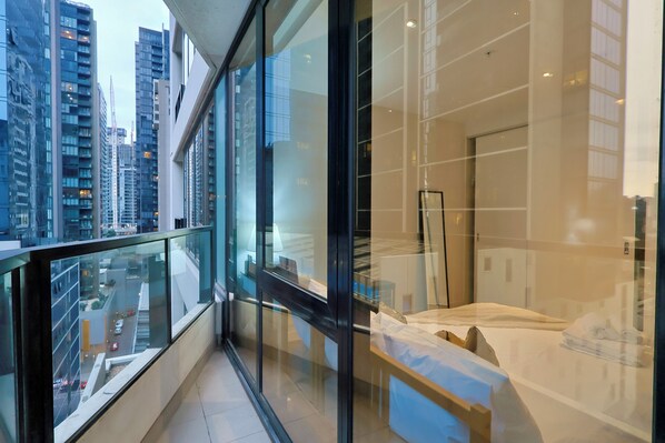 Interior - WRAP Residence on Southbank - Gym Pool Sauna - 1 step to Crown Casino Melbourne (Southbank)