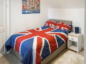 3 chambres, Wi-Fi gratuit, draps fournis