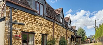 3 bedroom accommodation in Walgrave