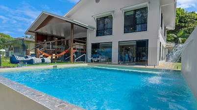Family Shores - Beachfront Bliss