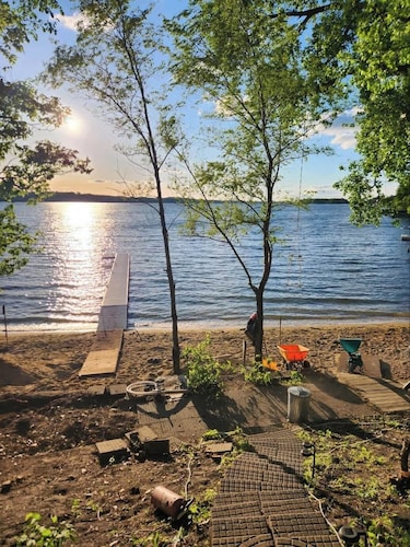 Family Cove Beach House