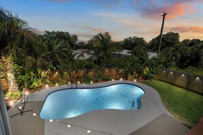 Utomhuspool
