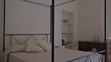 Doppelzimmer, Bergblick | 1 Schlafzimmer, kostenloses WLAN