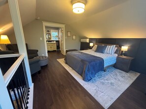 3 bedrooms, iron/ironing board, travel cot, free WiFi