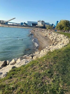 Strand