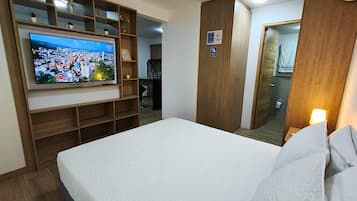 1 slaapkamer, een bureau, een strijkplank/strijkijzer, gratis wifi