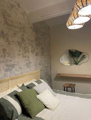 1 Schlafzimmer, BĂŒgeleisen/BĂŒgelbrett, kostenloses WLAN, BettwĂ€sche