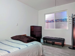 2 chambres, bureau, fer et planche à repasser, Wi-Fi gratuit