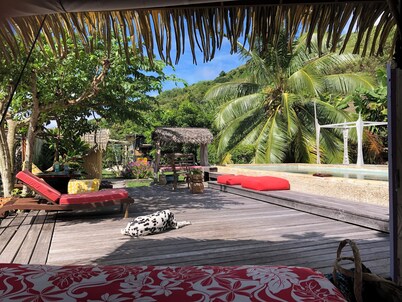 Bungalow Polynesien ZEN Private Bath and Toilet AC