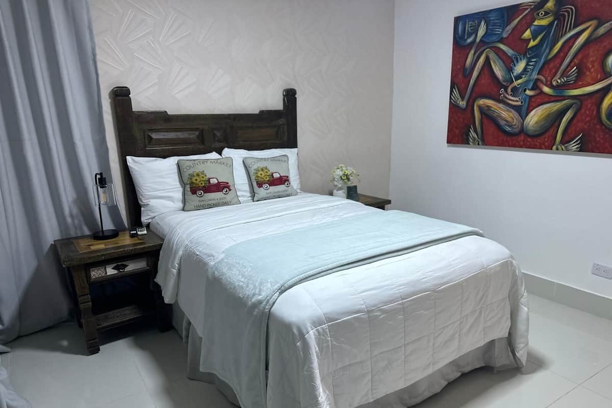 Habitación individual estándar | 1 dormitorio, cortinas opacas, wifi gratis y ropa de cama