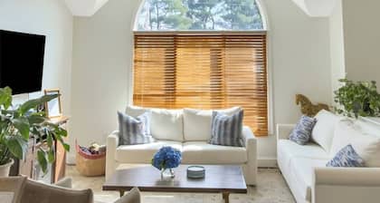 10 minutes from providence centrally located