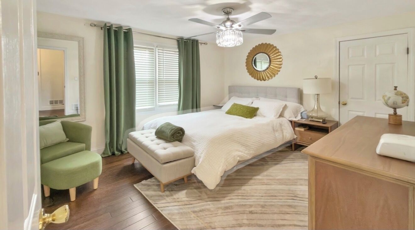 2 bedrooms, iron/ironing board, travel crib, WiFi