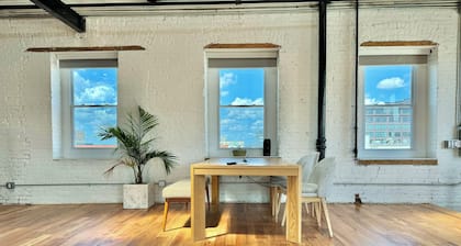 Sunsetpark Clocktower Loft next to Industry City