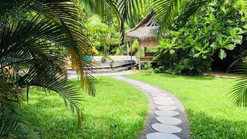 Jardines del alojamiento