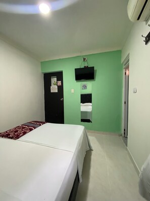 Basic Double Room | Free WiFi - HOTEL NAPOLES (Valledupar)