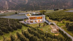 Exterior - Ortsried-Hof, Apartment Garten - Dachterrasse mit Whirlpool und Sauna (Tarsch)