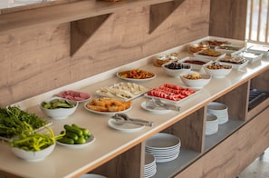 Petit déjeuner buffet compris tous les jours