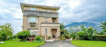 Evergreen Garden House