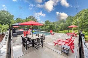 屋外ダイニングエリア