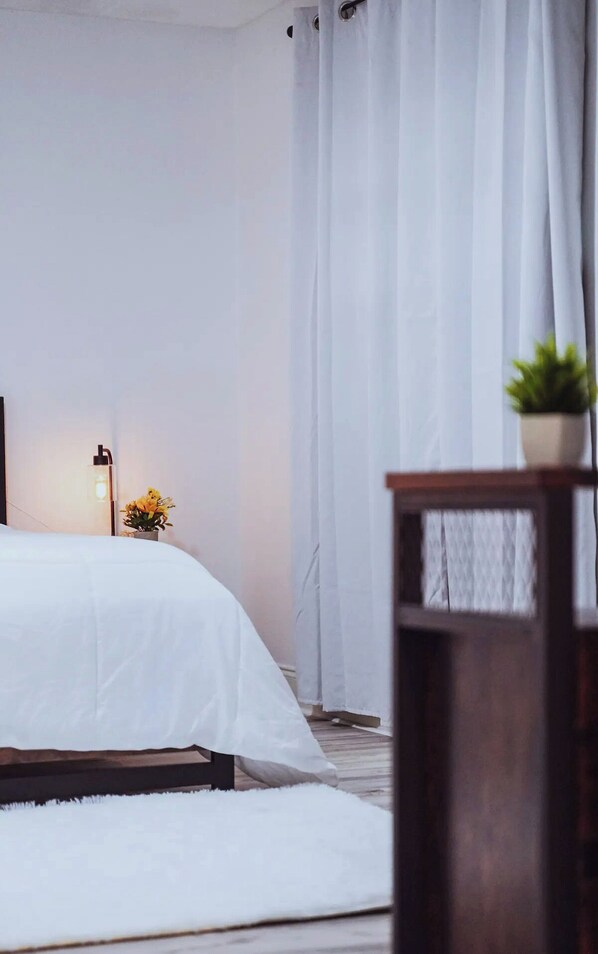 1 室のベッドルーム、アイロン / アイロン台、WiFi、ベッドシーツ