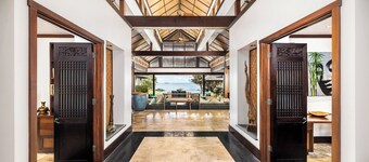 Hale Ohana - Beachfront, Pool, AC