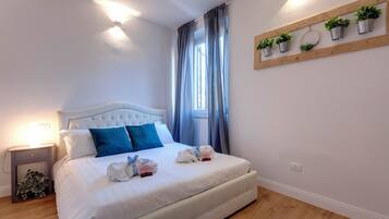 Apartment | 2 Schlafzimmer, laptopgeeigneter Arbeitsplatz, Bügeleisen/Bügelbrett