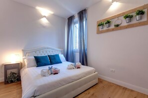 2 bedrooms, laptop workspace, iron/ironing board, free WiFi - Mamo Florence - Abigail Apartment (Florence)
