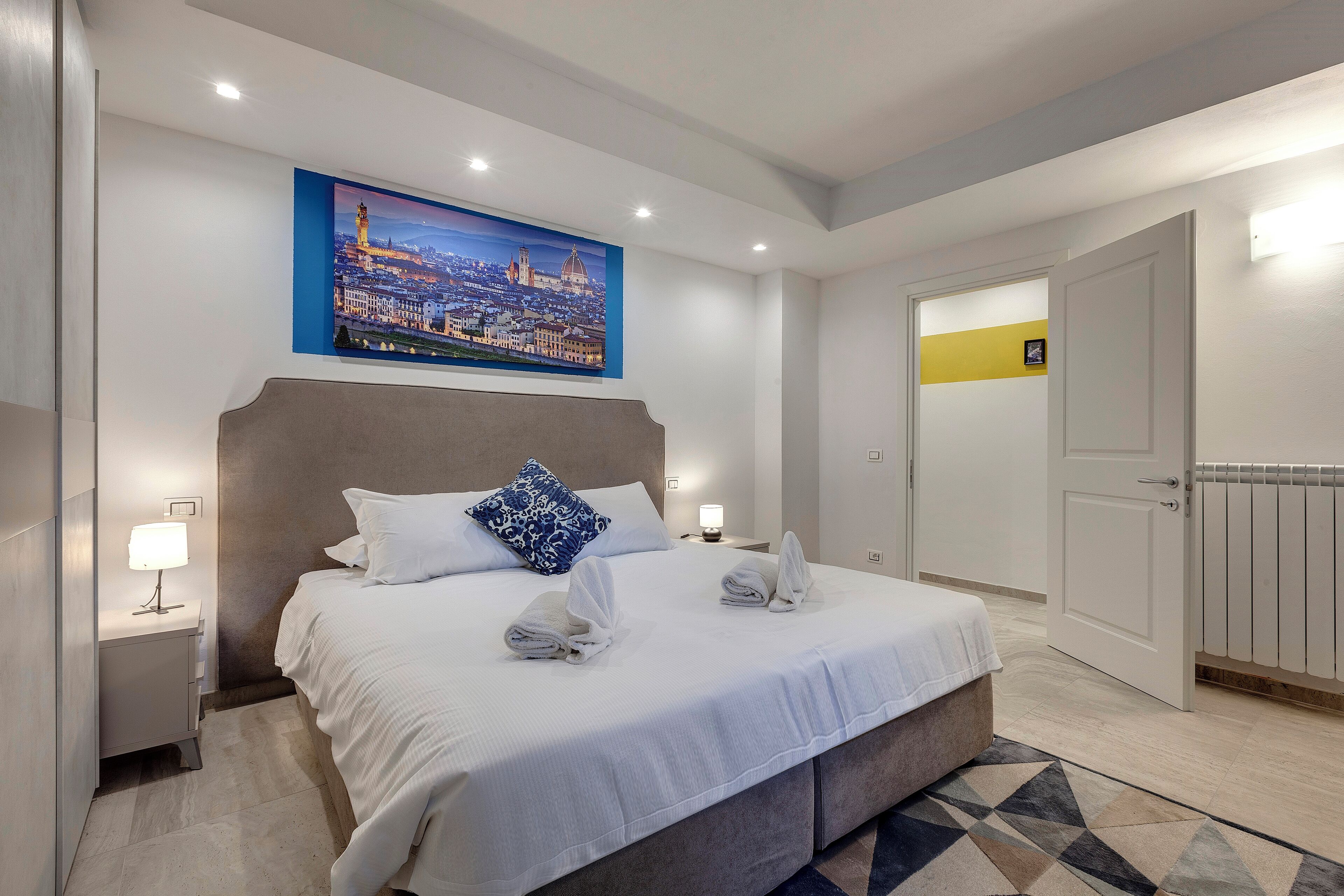 Apartment | Laptop workspace, iron/ironing board, free WiFi, bed sheets