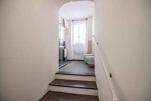 Apartment | Badezimmer | Dusche, Haartrockner, Bidet, Handtücher