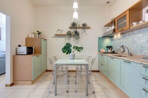 Apartment | Dining room - Mamo Florence - Charlize Apartment (Florence)