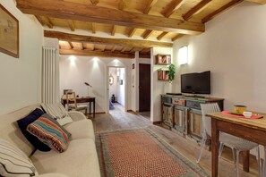 Living area - Mamo Florence - Diciotto Apartment (Florence)