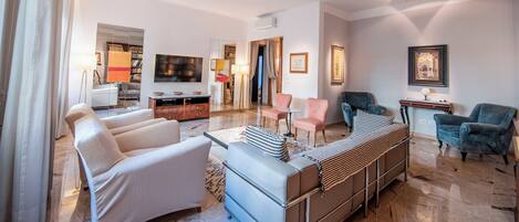 Apartment | Living area