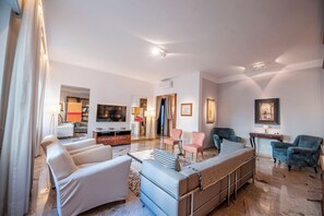 Apartment | Living area | 24-inch LCD TV with digital channels