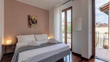 Apartamento | 3 quartos, espaço de trabalho para notebook, Wi-Fi de cortesia