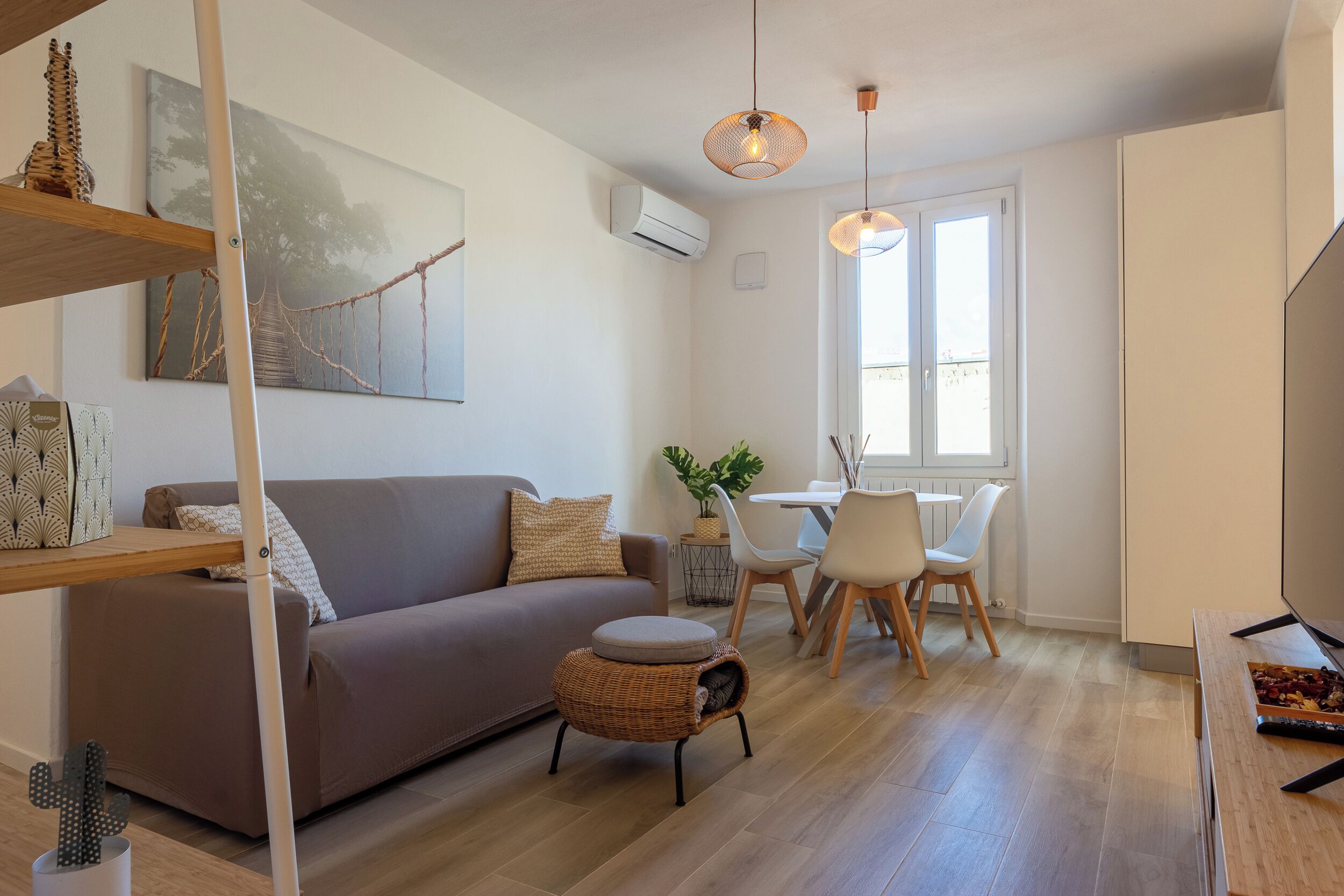 Apartamento | Área de estar | TV de tela plana