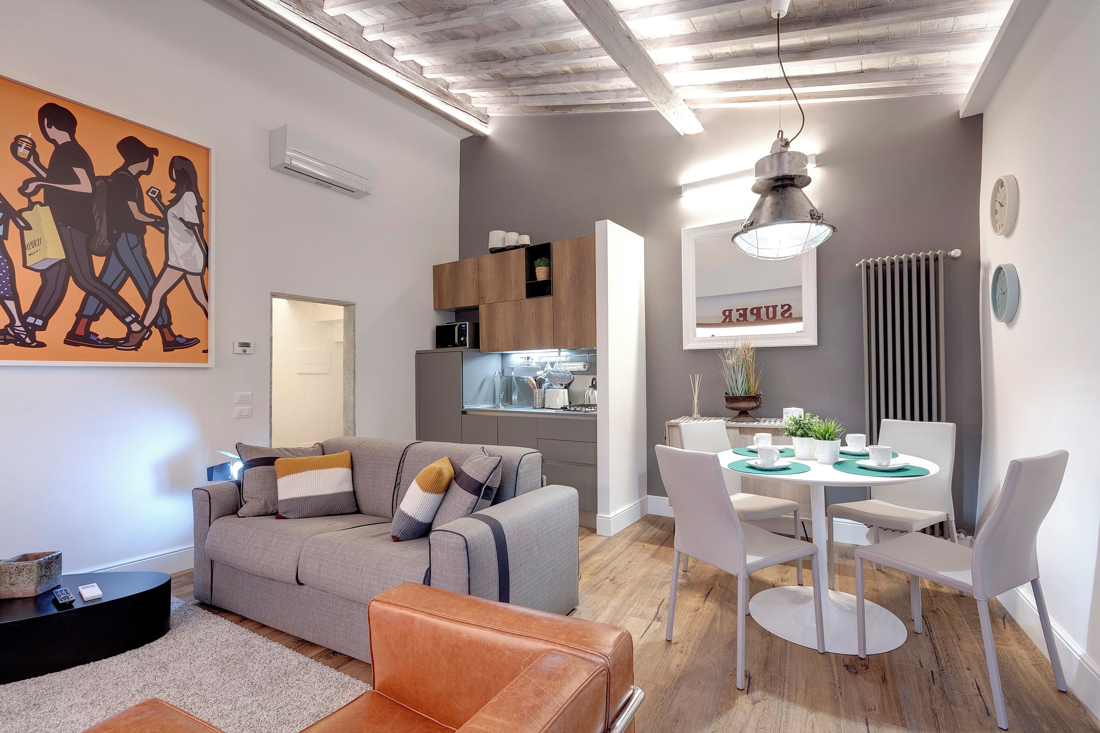 Apartment | Private kitchenette | Full-sized fridge, microwave, oven, stovetop