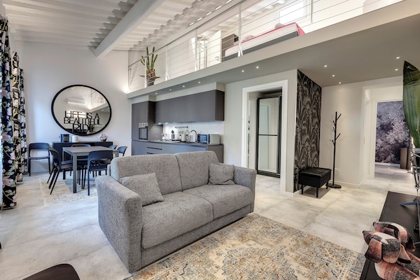 Apartment | Living area