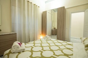 Căn hộ | 1 phòng ngủ, khu vực làm việc phù hợp cho laptop 