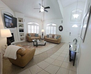 TV connectée, cheminée