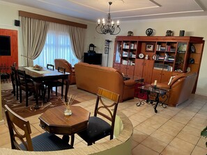 Family Apartment, City View | Living area - Canosas Home (Walvis Bay)