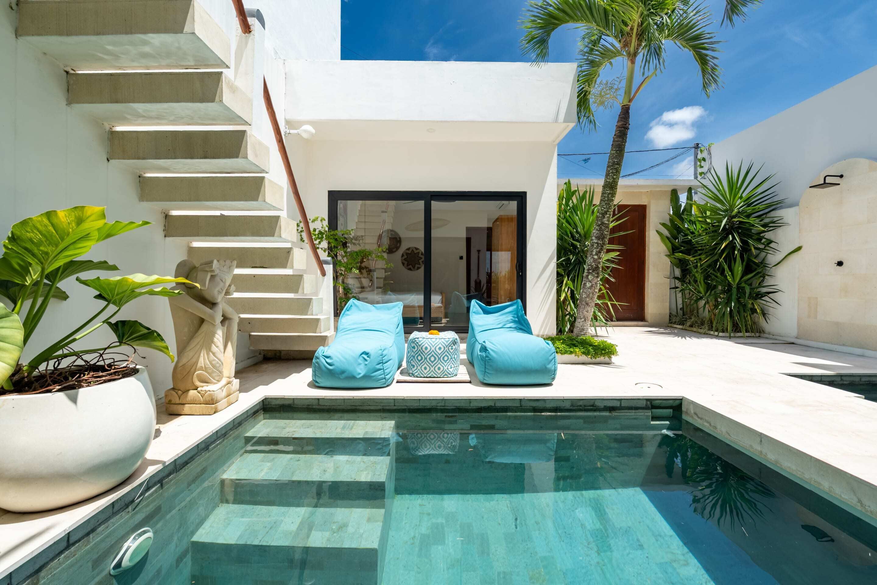 Basic Villa | Pool | Outdoor pool