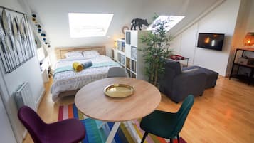 1 sovrum, strykjärn/strykbräda, internet och sängkläder