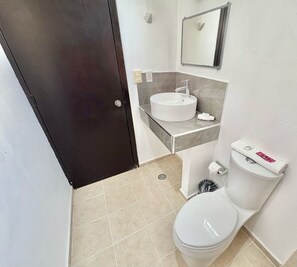 Bathroom - HOTEL PLAZHA (Tuxtla Gutierrez)