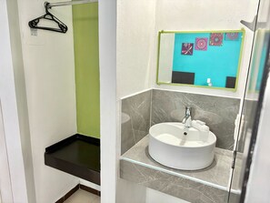 Bathroom - HOTEL PLAZHA (Tuxtla Gutierrez)